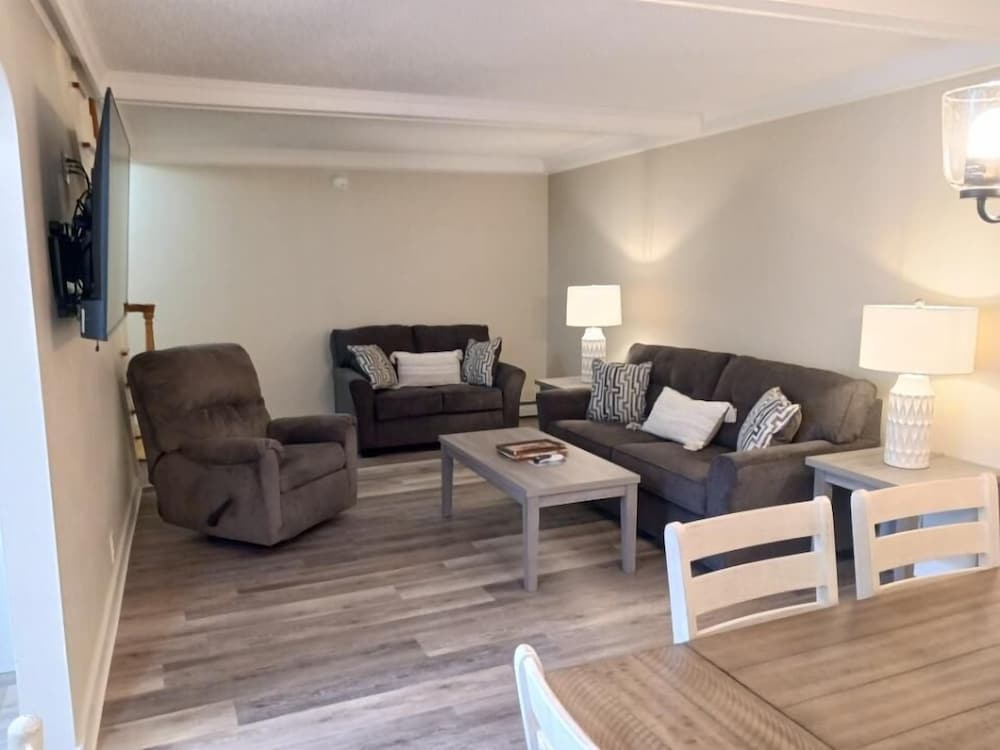 Top Notch Inn - photo 45
