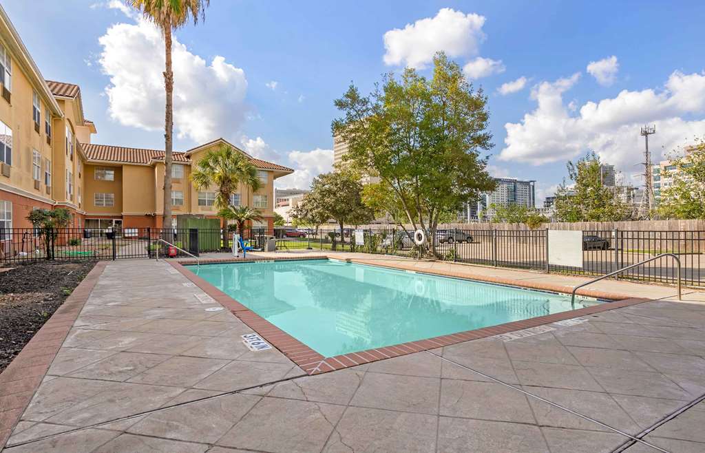 Extended Stay America Suites Houston Med Ctr Braeswood Bl - photo 47