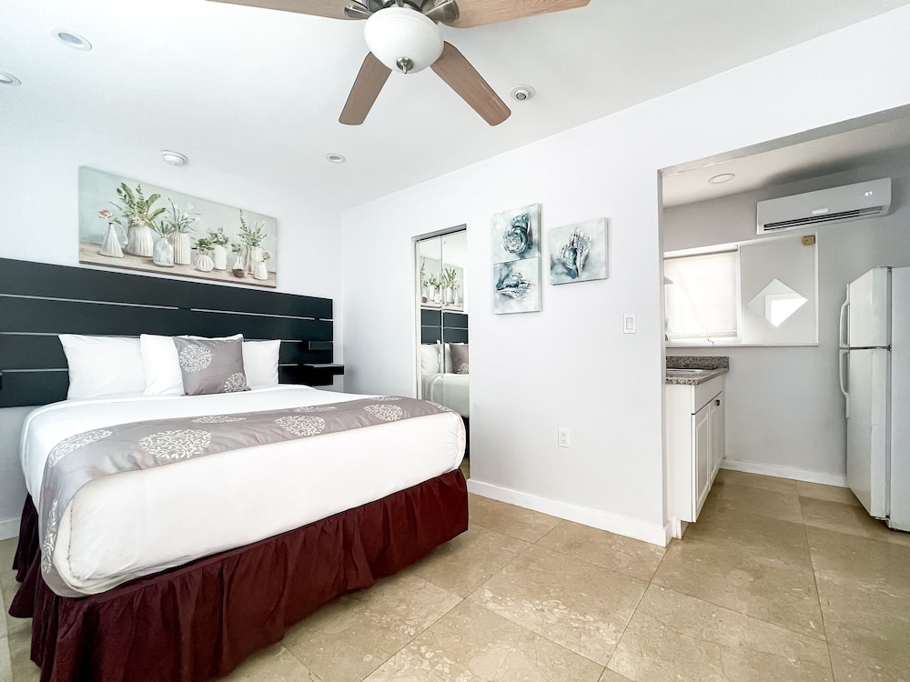 Hollywood Beach Hotels - photo 21