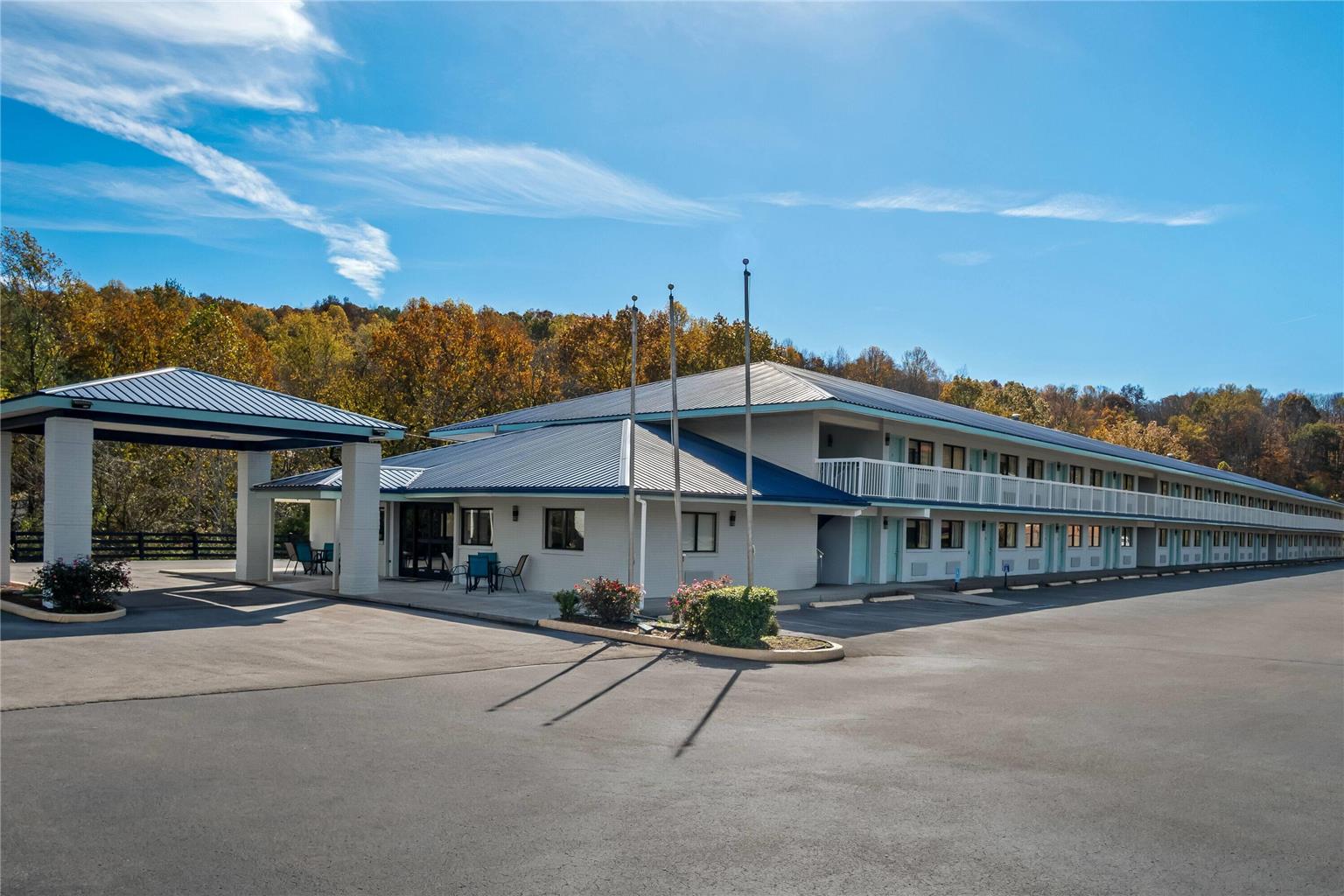 Days Inn by Wyndham Renfro Valley Mount Vernon - photo 2