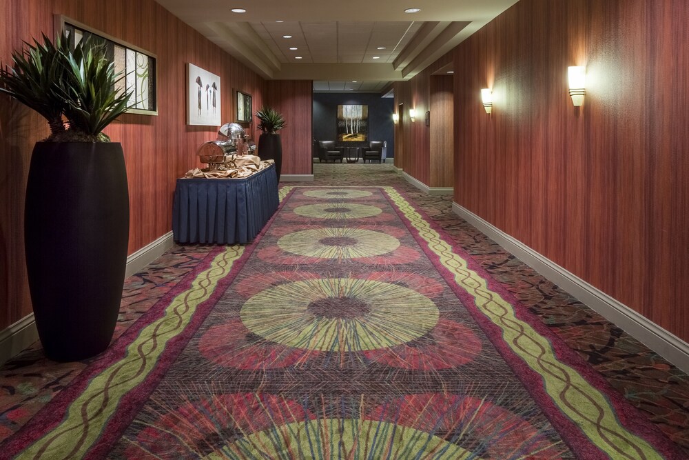 Holiday Inn Dubuque Galena by IHG - photo 50