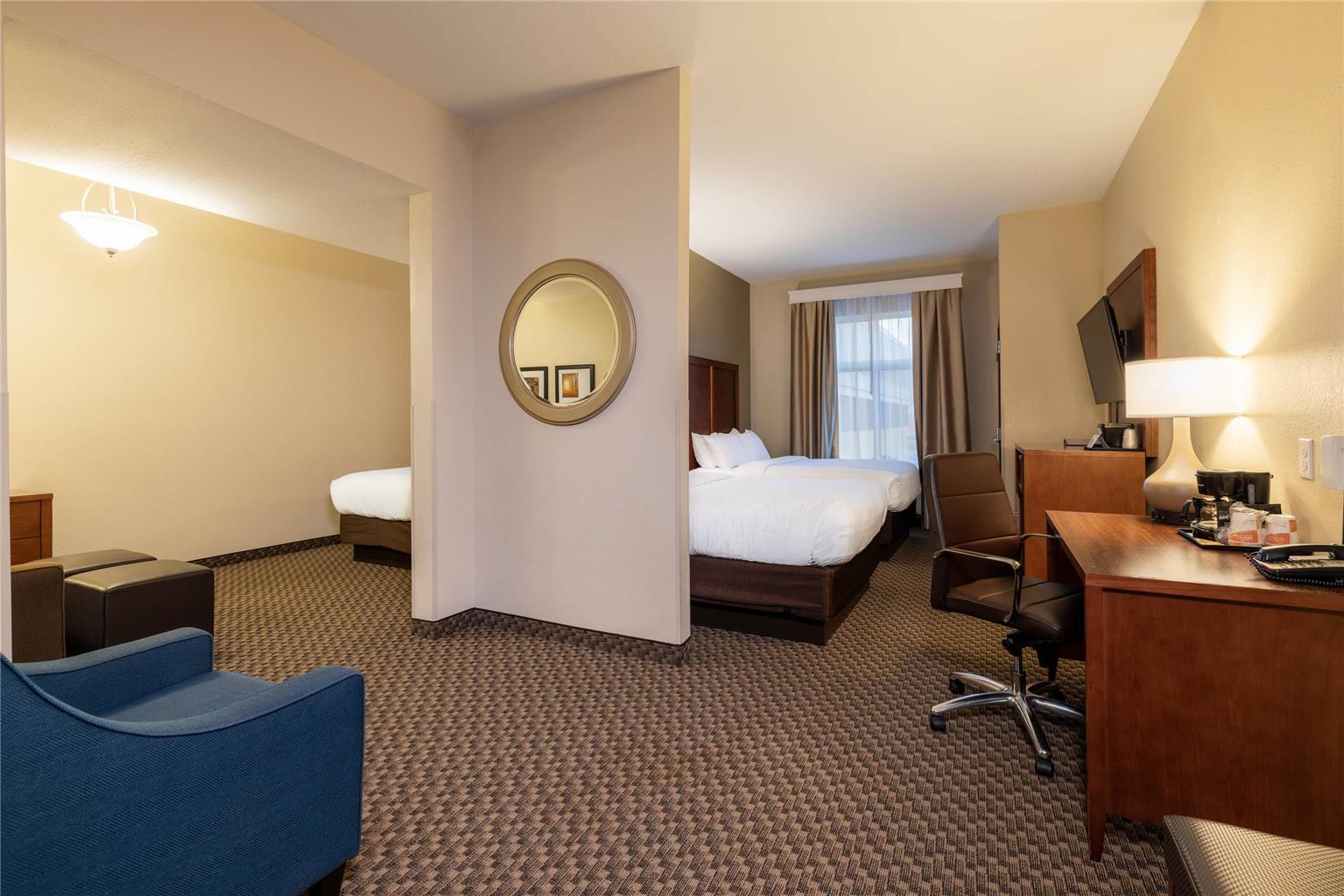 Comfort Suites Troy I75 - photo 18