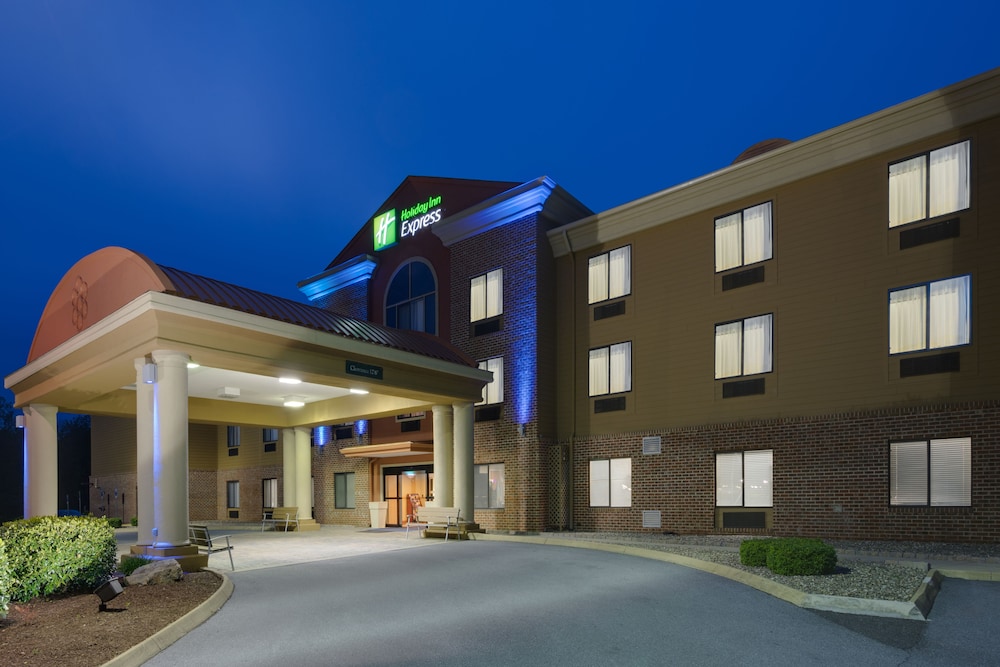 Holiday Inn Express Charles Town by IHG - photo 52