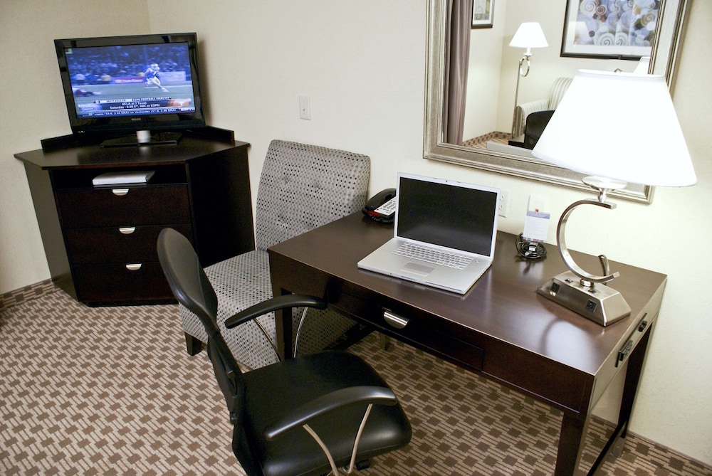 Hampton Inn Orange - photo 22