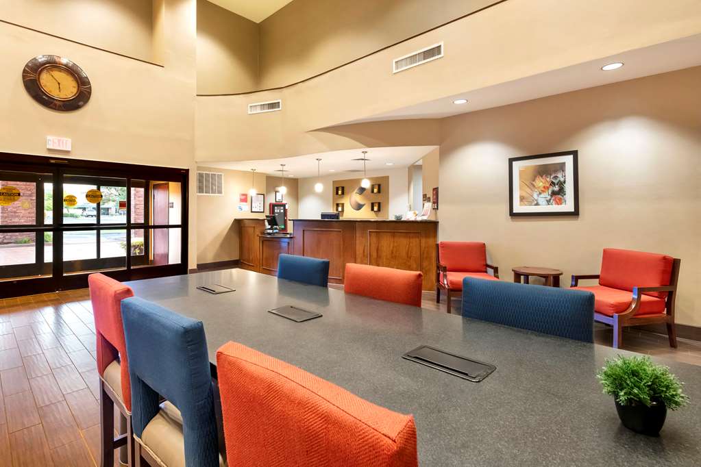 Comfort Suites Goodyear West Phoenix - photo 4
