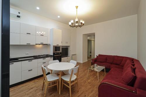 Charming 2BR Apartment in OldTbilisi
