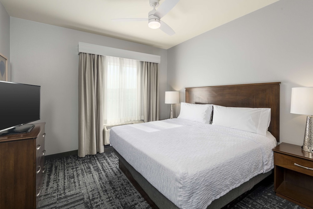 Homewood Suites by Hilton Phoenix North Happy Valley - photo 9