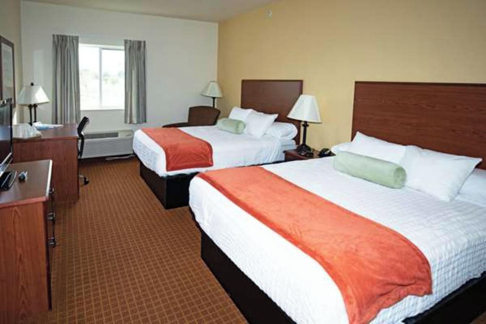 Park View Inn & Suites Hoisington - photo 12