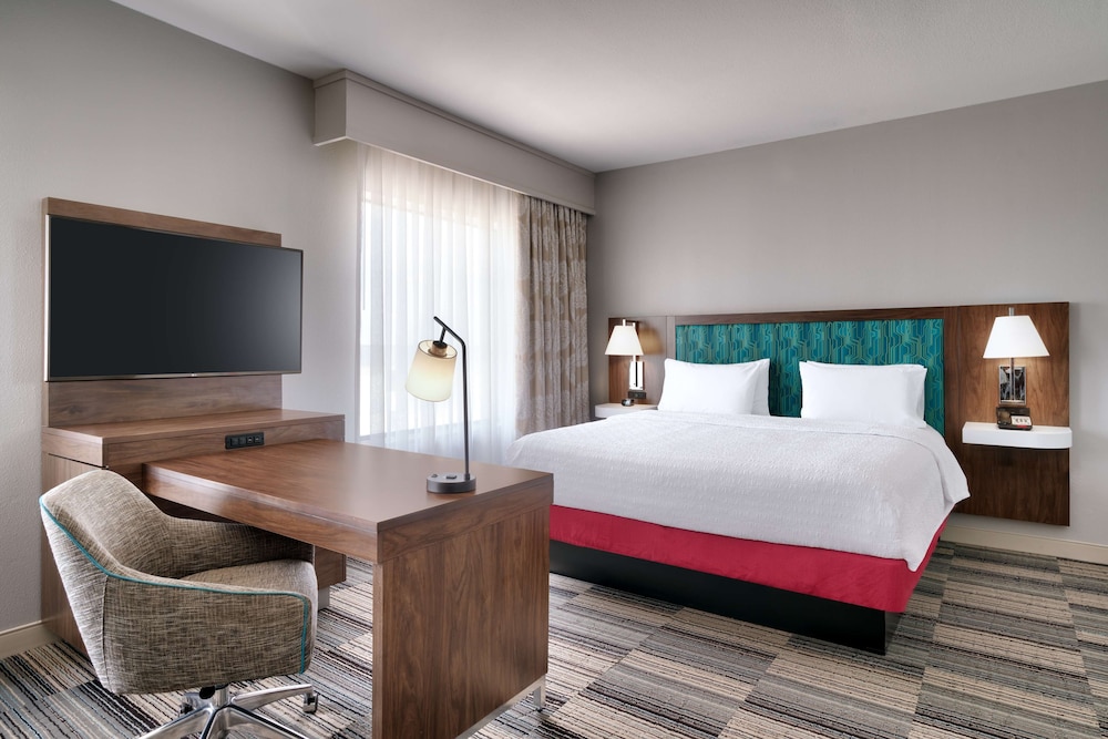 Hampton Inn & Suites Ft. Worth Burleson - photo 6