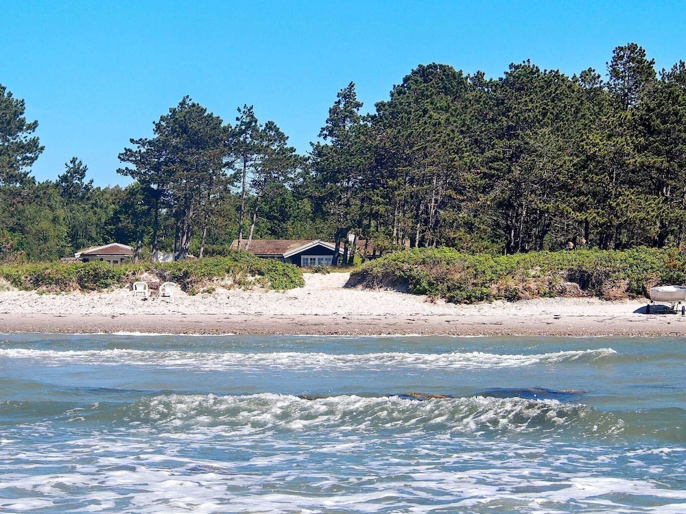 Gorgeous Home In Nykøbing Sj With Wifi — 4-Star Luxury Hotel in Nykobing Sjaelland, Denmark