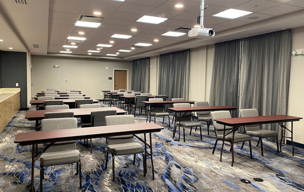 Fairfield by Marriott Inn & Suites Seneca Clemson Univ Area - photo 28