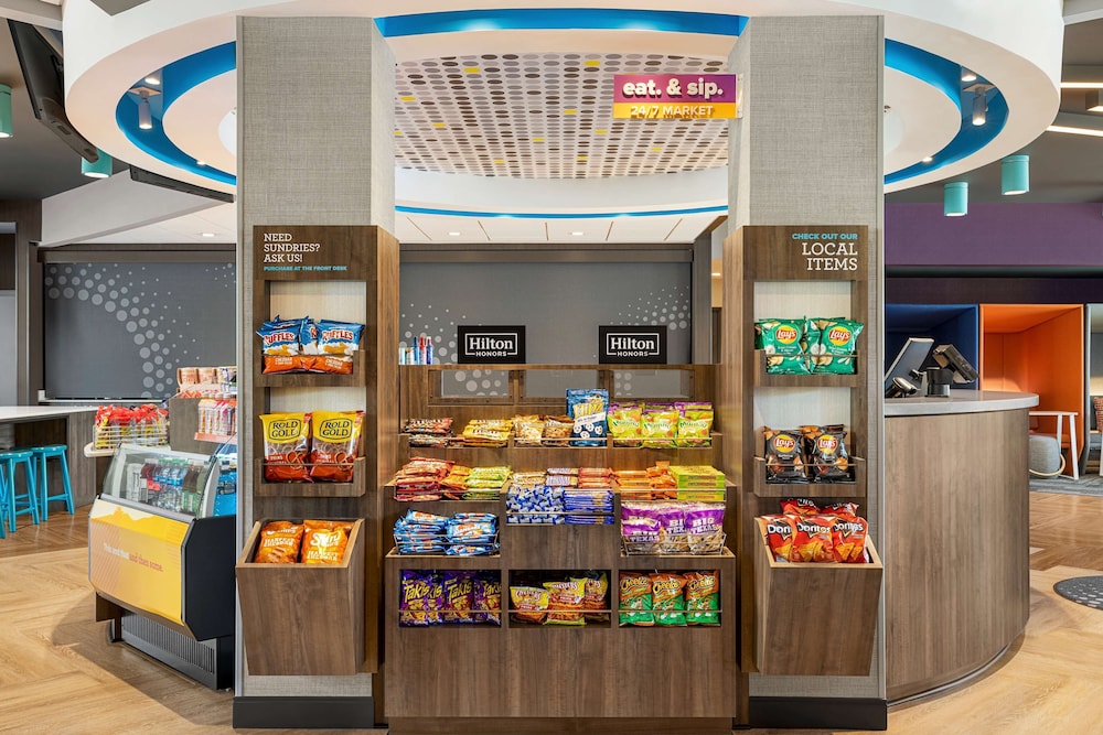 Tru by Hilton Lawrenceville Atlanta I 85 Sugarloaf - photo 4