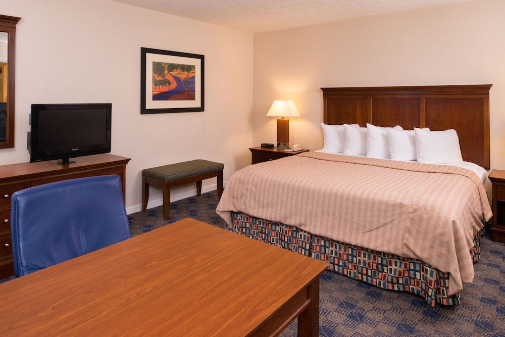 Charwood Suites - photo 13