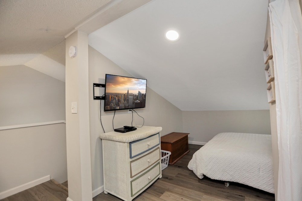 Barrier Dunes 547 19 Sand and Surf by Pristine Properties Vacation Rentals — 4-Star Luxury Hotel in Oak Grove, United States