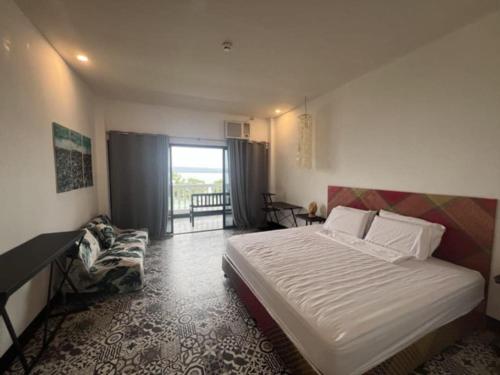 Coast Side Cliffs Resort in Talisay, Philippines