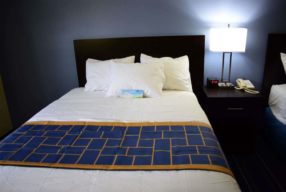 Days Inn by Wyndham Augusta - photo 7