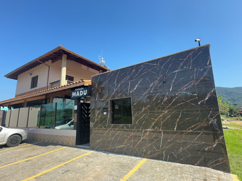 Pousada Madu Eireli - carbon neutral hotel in Ubatuba
