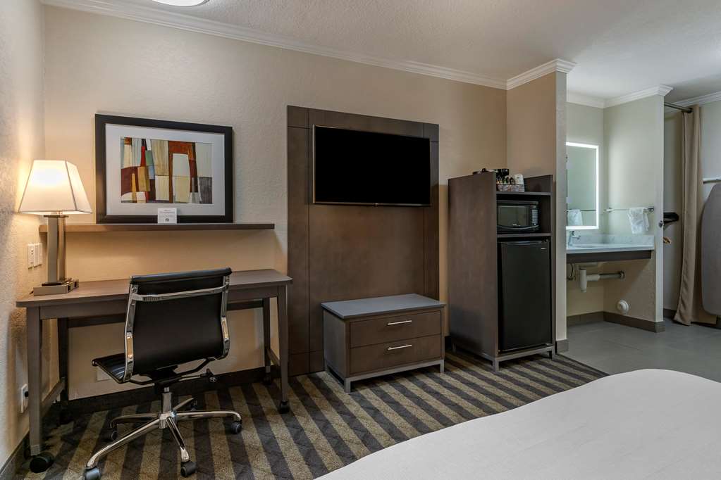 Best Western Silicon Valley Inn - photo 17