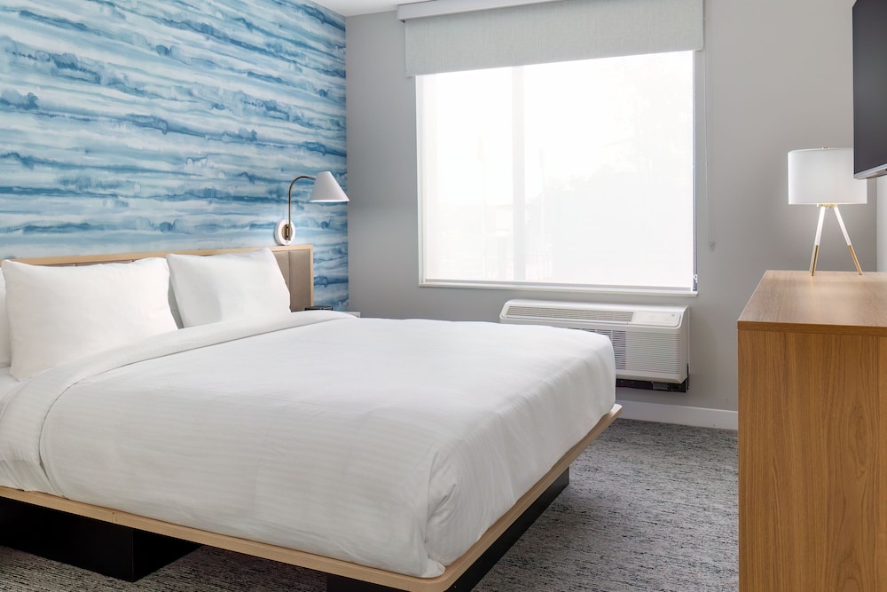 TownePlace Suites by Marriott Pleasanton - photo 12