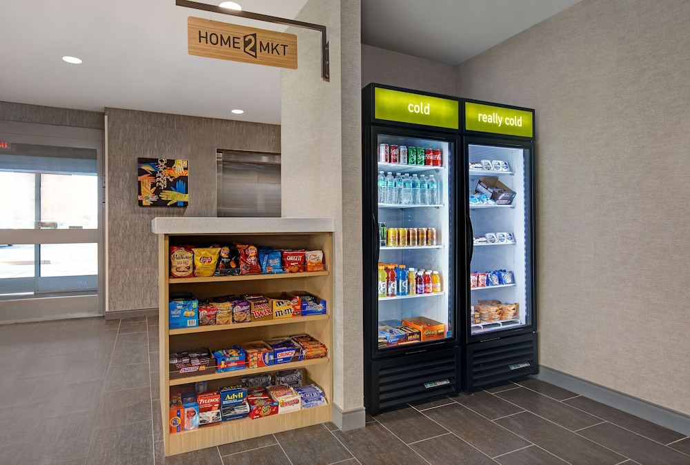 Home2 Suites by Hilton Yuma Pivot Point - photo 3