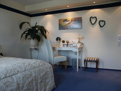 Hotel Und Restaurant Der Däne — Glueckstadt — photo 3