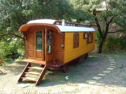 Idyllic Roulotte - last minute hotel in Unknown City