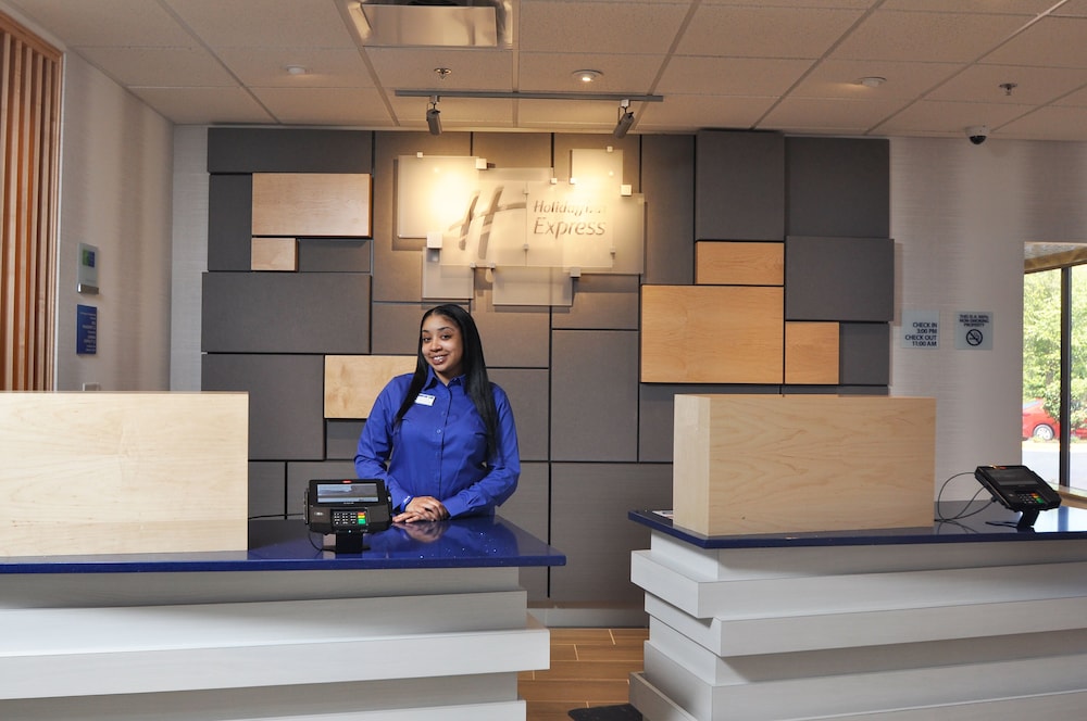 Holiday Inn Express Quantico Stafford by IHG - photo 48