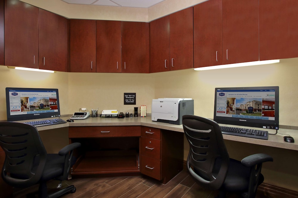 Hampton Inn & Suites Madisonville - photo 38