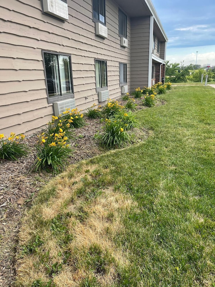 Belgium Inn & Suites - photo 26