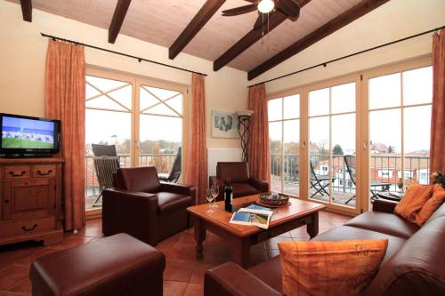 Residenz Seestern PENTHOUSE Appartement 12 — 4-Star Luxury Hotel in Ostseebad Kuehlungsborn, Germany