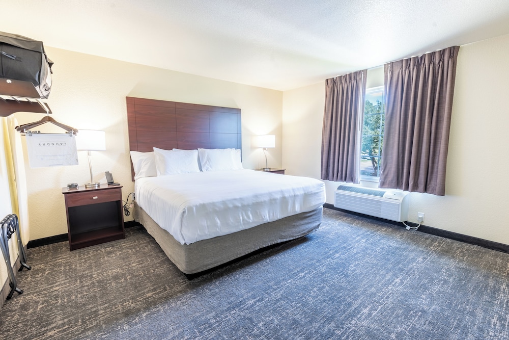 Cobblestone Inn & Suites Winters - photo 26
