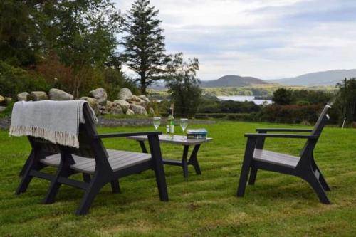 Twin Lake View Bungalow in Pontoon — 4-Star Luxury Hotel in Foxford, Republic of Ireland
