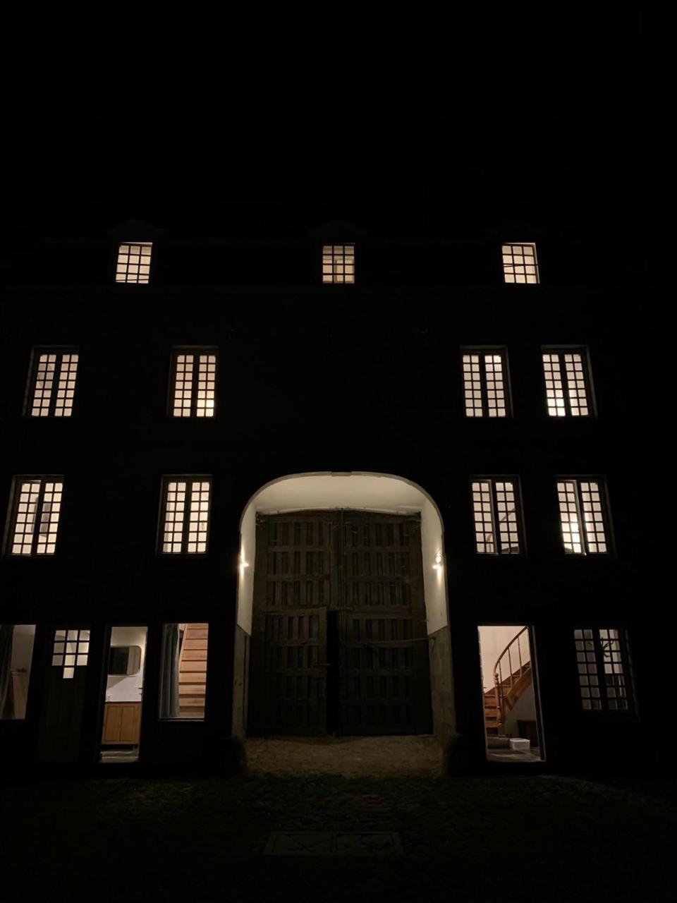 La Porterie de L Abbaye de Marche Les Dames — Namur — photo 2