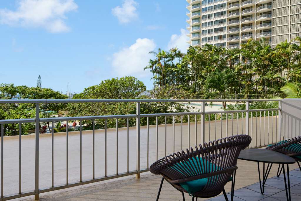 Ilikai Hotel & Luxury Suites - photo 17