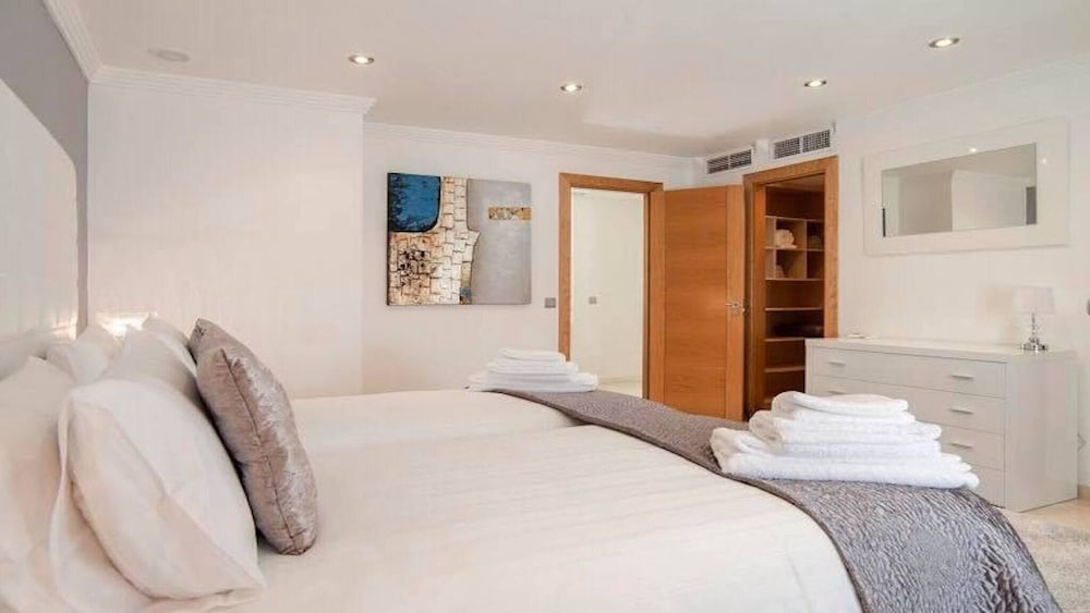 Villa Issabella — Marbella — photo 4