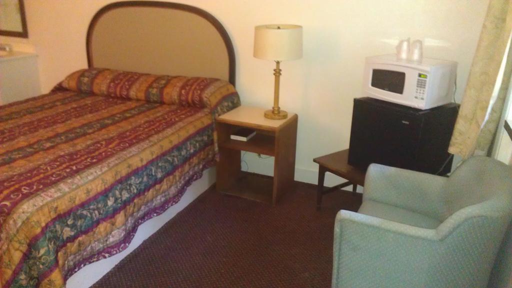 Bremerton Inn - photo 10