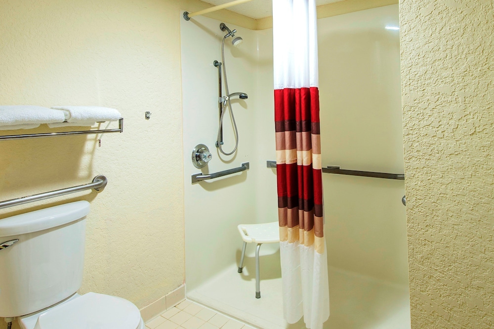 Red Roof Inn Grand Junction - photo 15