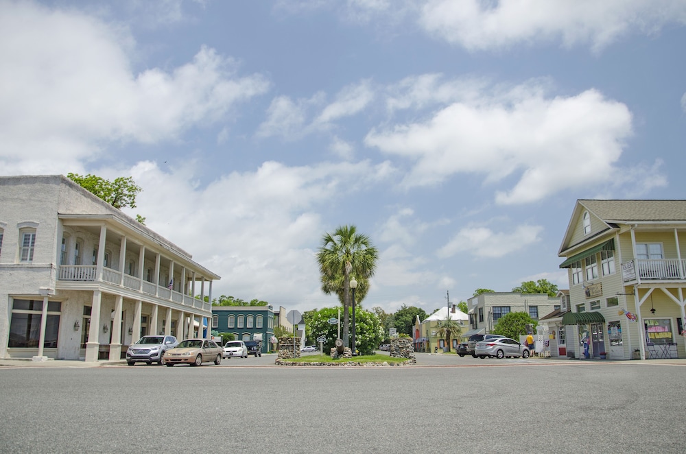 Riverview Hotel - photo 41