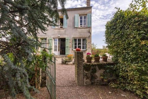 Gîte de Pierre - carbon neutral hotel in Unknown City