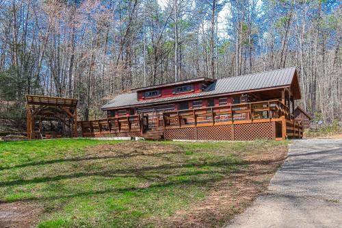 Just Chillin' - carbon neutral hotel in Blue Ridge