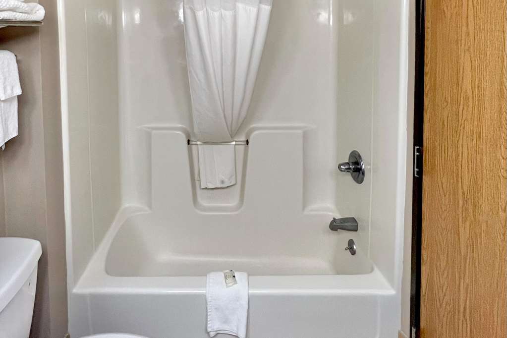 Comfort Inn and Suites Wisconsin Dells Downtown Area Newly Renovated 2026 - photo 25
