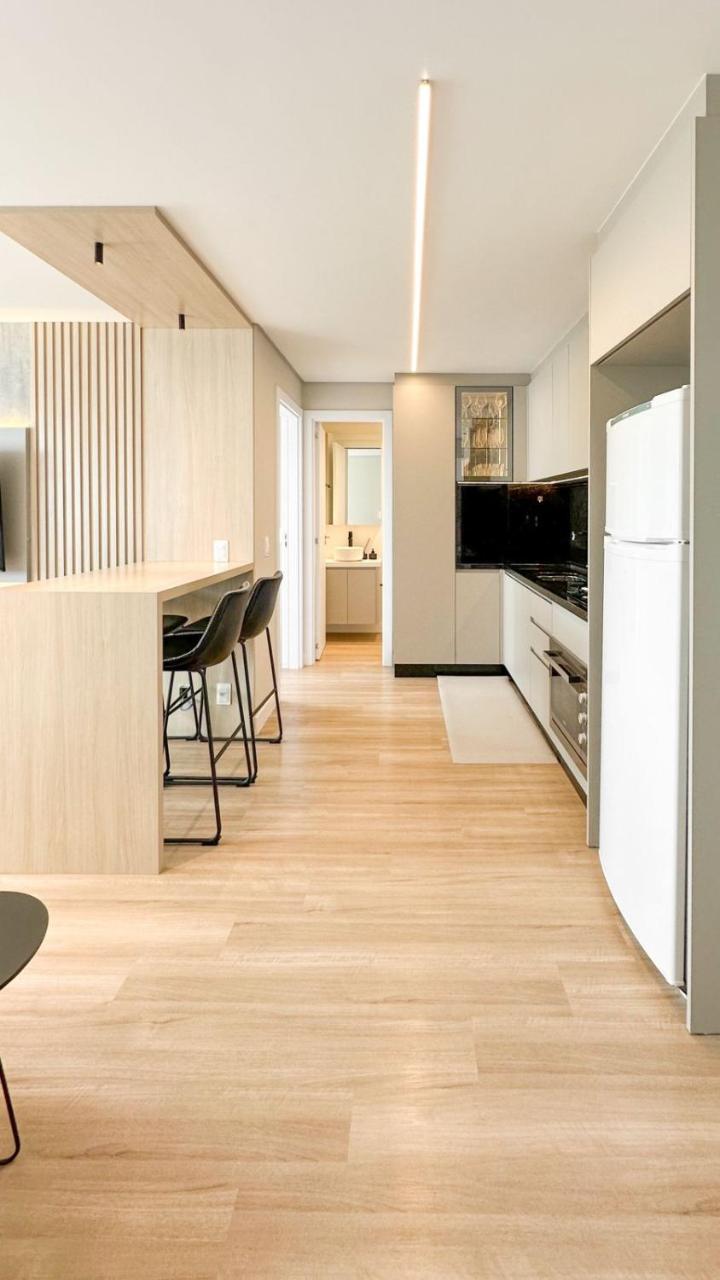 Apartamento Frente Mar Com Garagem