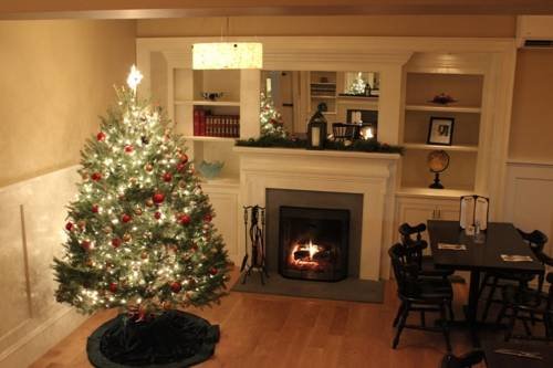 Rhea’s Inn & Restaurant in Middletown, United States