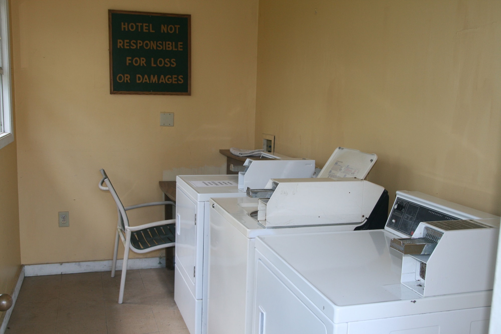 Moonlight Inn Hotel O Hattiesburg MS - photo 18