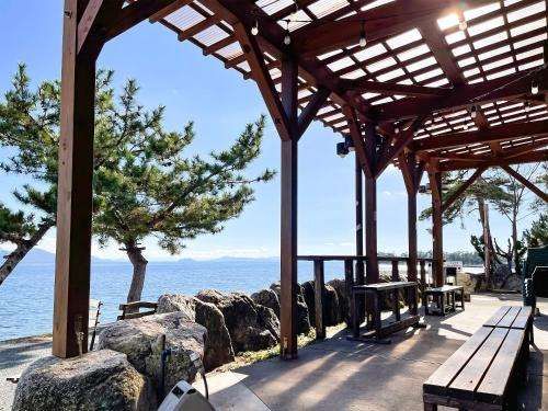 Biwa Lakeside Cottage B B Dylan — 5-Star Luxury Hotel in Otsu, Japan