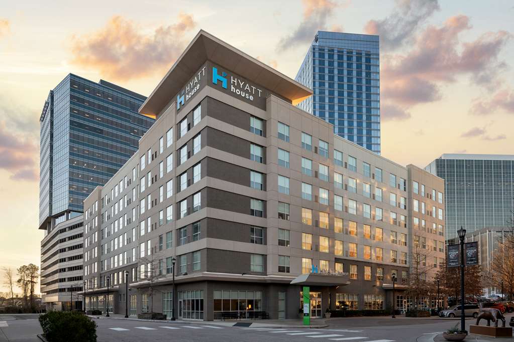 Hyatt House Raleigh North Hills - photo 32