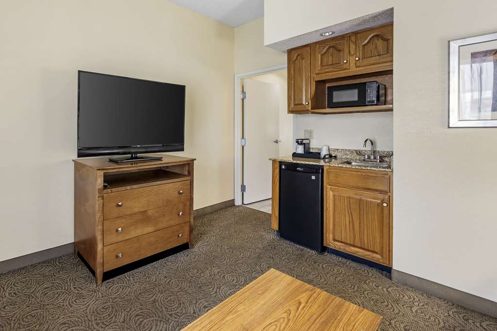Best Western Thunderbird Motel - photo 14