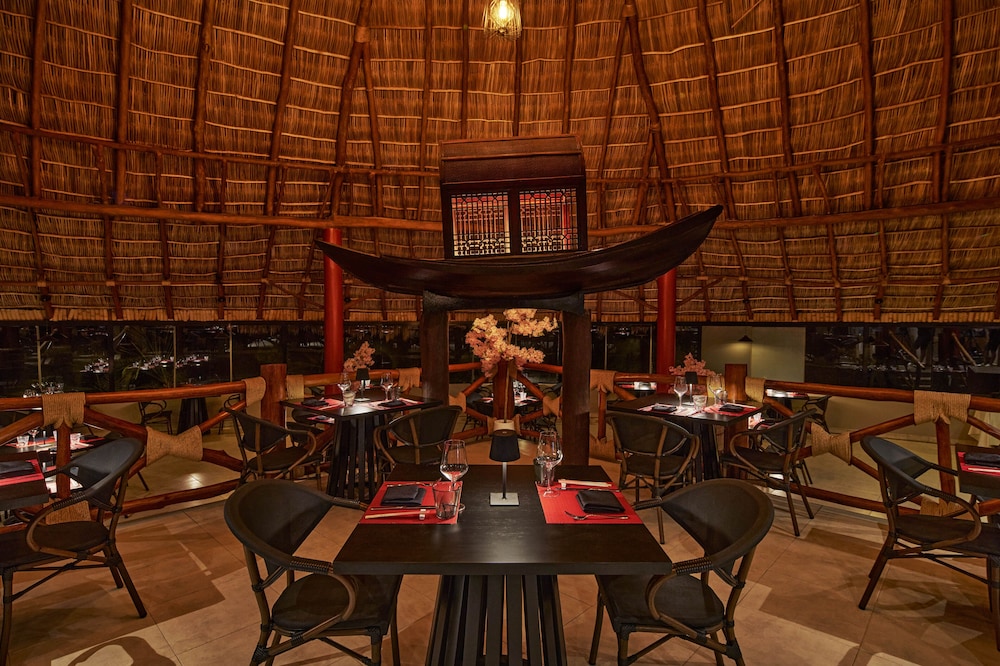 Family Selection at Grand Palladium Vallarta Resort & Spa All Inclusive