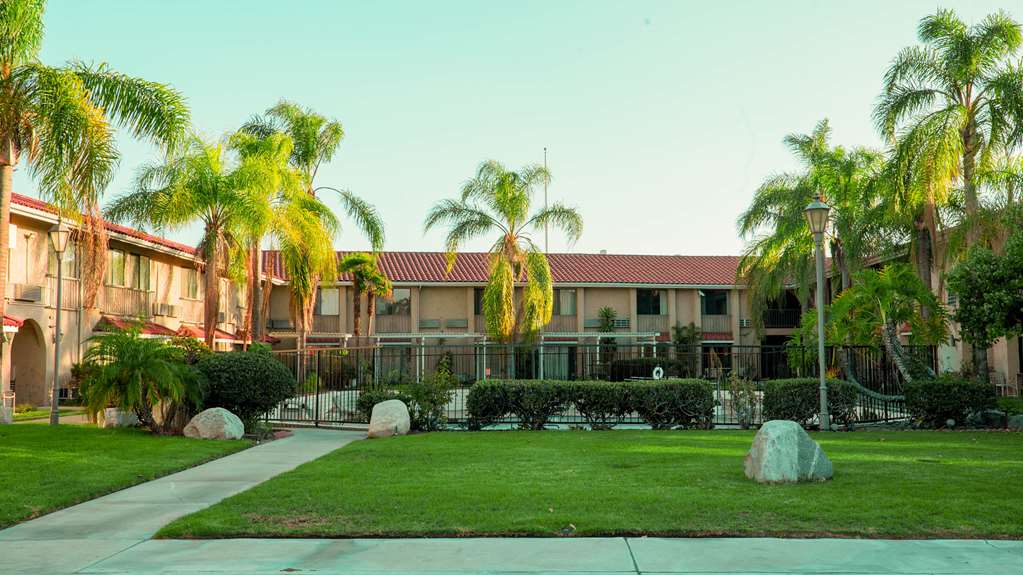 Motel 6 Anaheim Hills - photo 2