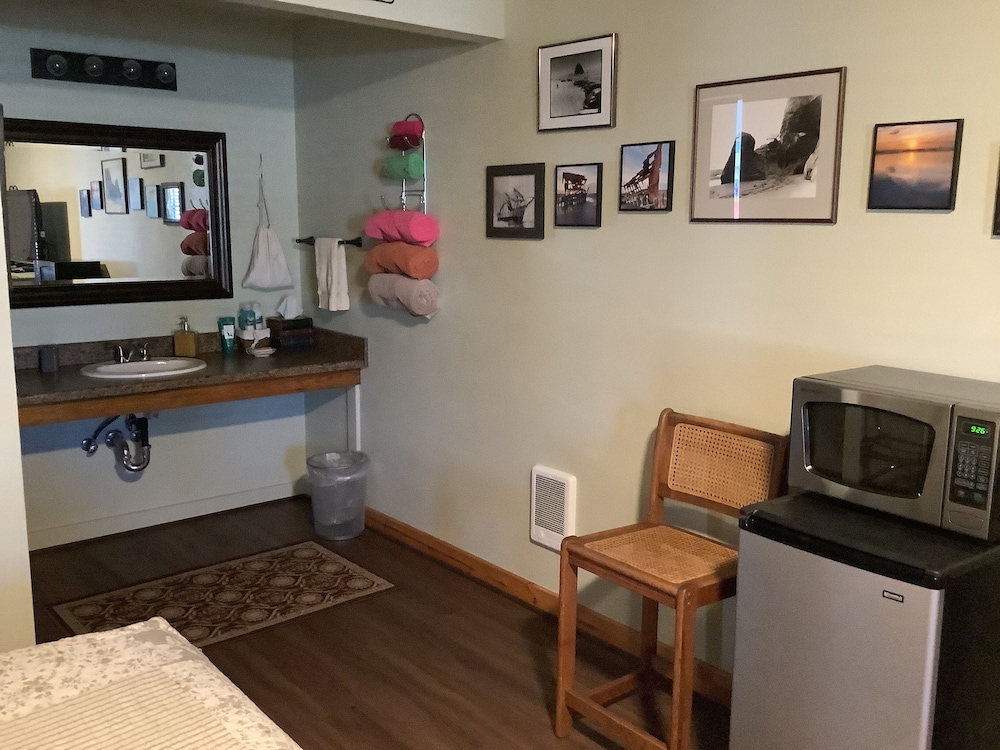 South Jetty Inn - photo 63